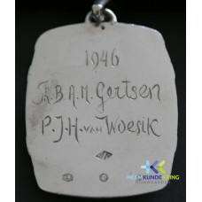 1946[2